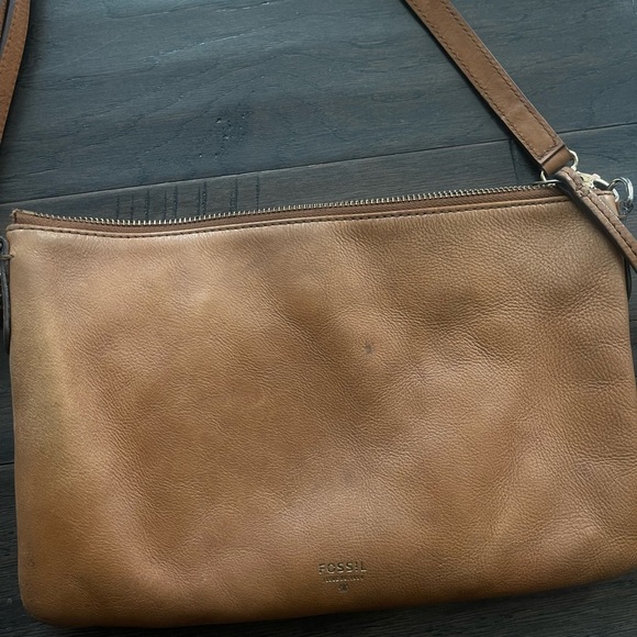 Fossil Brown Messenger Crossbody with Leather Finish - Picture 2 of 5